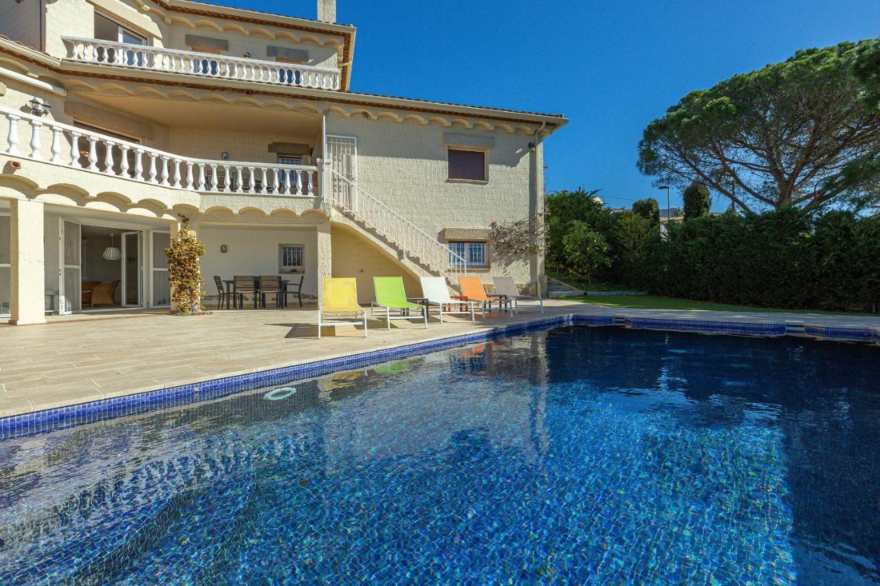 V013 - Villa Mas Isaac - Palau Saverdera Exterior foto